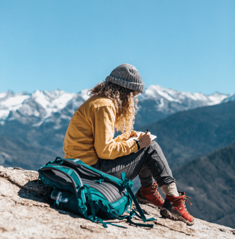 Urlaub in den Bergen Wanderung Backpackrucksack